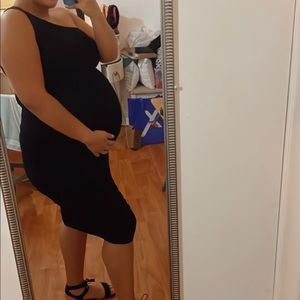 One shoulder Black dress